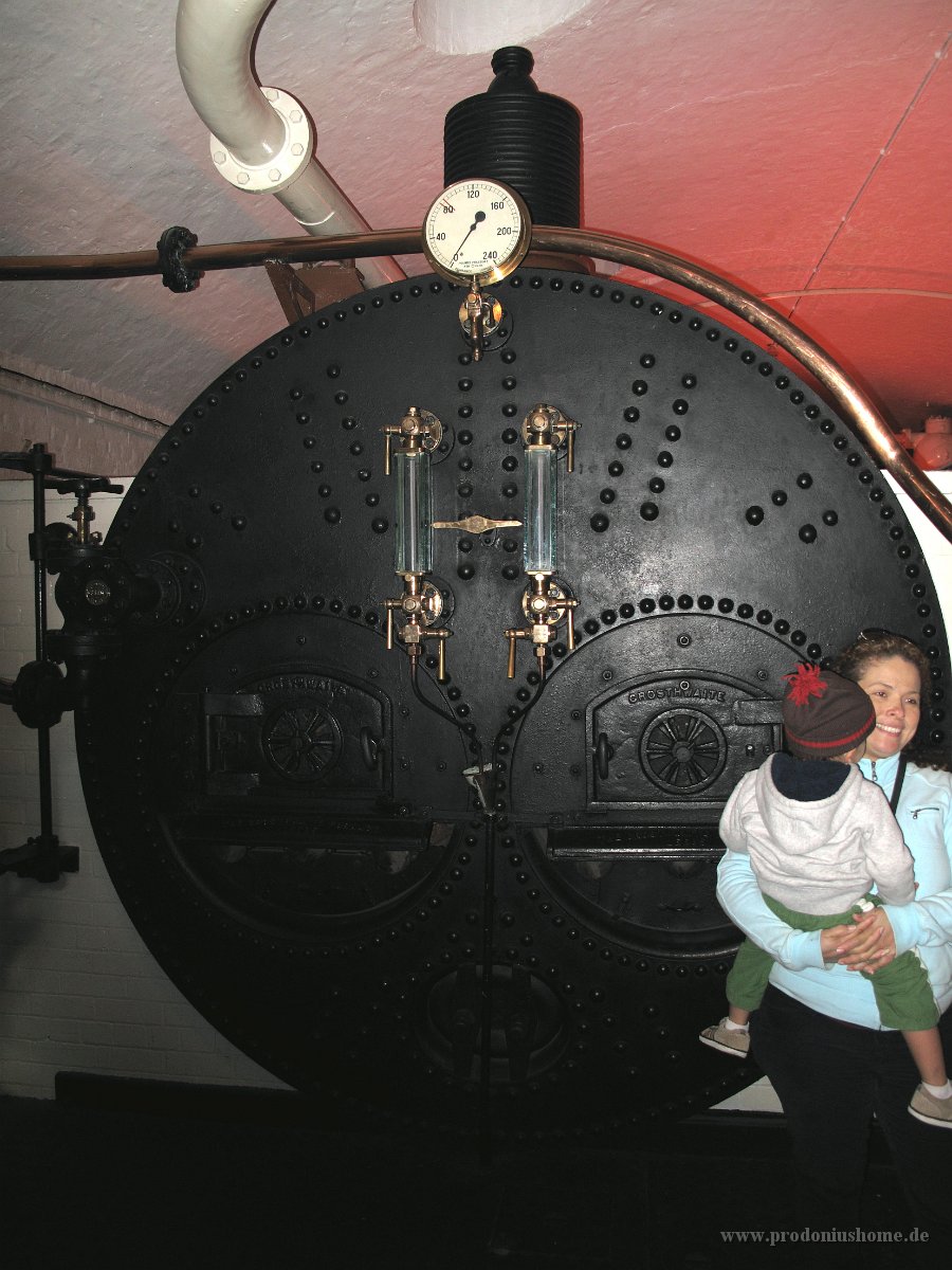 IMG 3629 - London - Tower Engine Room